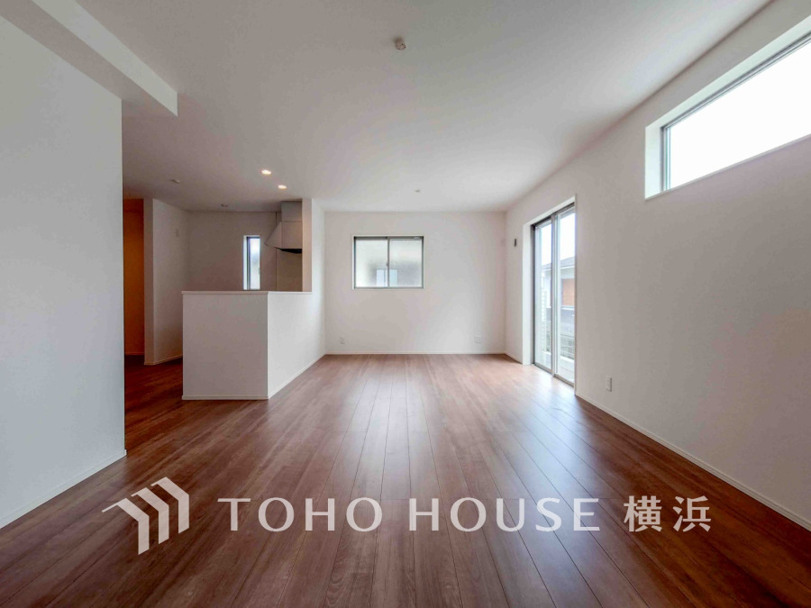 一日の中で多くの時間を過ごすことになる住まいだからこそ、いつも穏やかな空間であるように心掛けています。構成する建材などへの配慮が、住まう方の健康を守ります。
