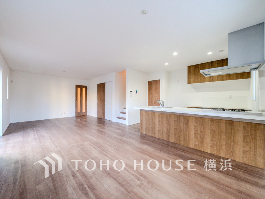 上質な時間を育む暮らしのメインステージ。寛ぎとコミュニケーションを育む居心地のよい場所。