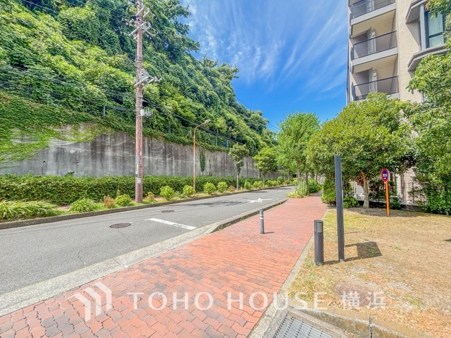 家の良し悪しだけでなく周辺環境も重要なポイント。それは月日が経つ事で「近くにあるもの」から「家の財産」へとイメージが変わってくる事を身体が理解しているからだと思います。