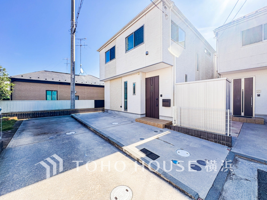 爽やかな青空の下に贅沢なほどに降り注ぐ陽光、豊かな居住性と、クオリティが見事に調和した住空間は、住まうことの喜びを感じさせてくれます