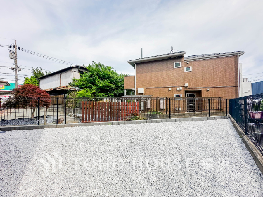 お子様がお庭で遊べるのはもちろん、家庭菜園やたくさんの友人を招いてBBQ、楽しみ方がたくさん！