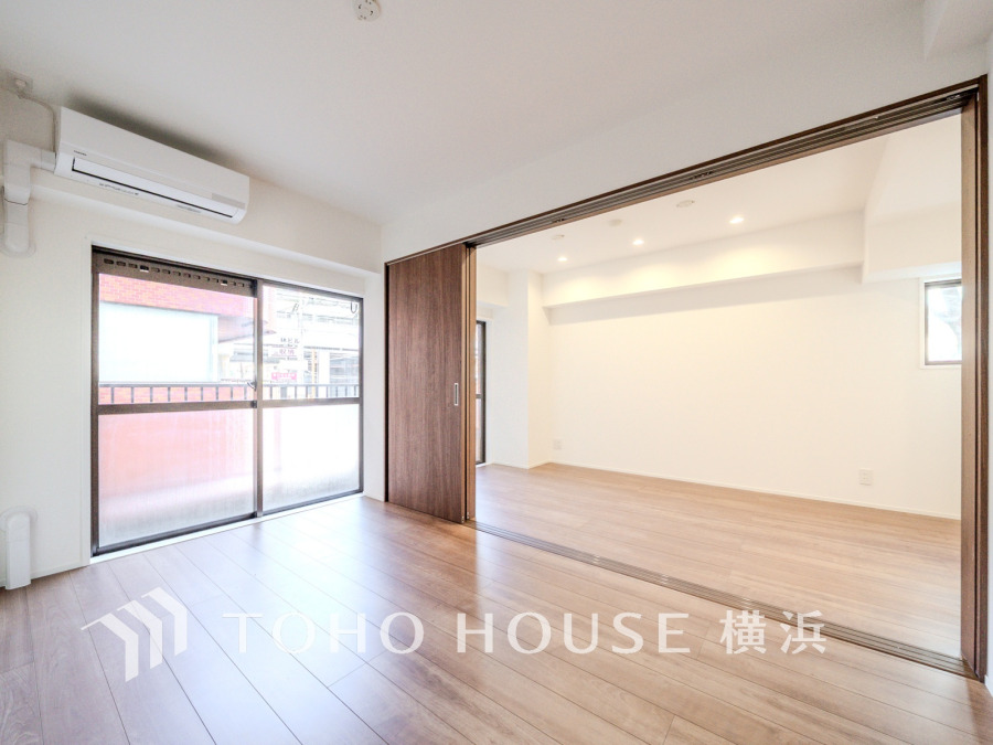 家族一人ひとりの大切なプライベート空間。趣味・感性で個性的に飾って頂けるようシンプルに仕上げてあります。自分時間を充実させながら心豊かなひとときを過ごすための大切な空間。