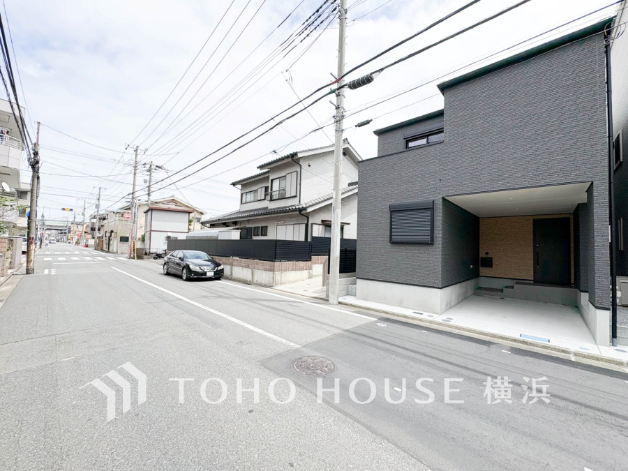 単に見た目や質感の良さだけではなく、建物の基礎や構造といった、目には見えにくい部分にもこだわります。住まいの本質の部分から、住み心地や安全性を見つめ直しました。