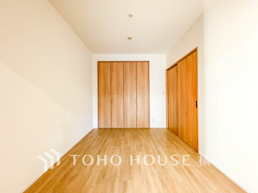 穏やかな寛ぎを届ける上質仕様のゆとりあるお部屋。自分時間を充実させながら心豊かにできるプライベート空間。