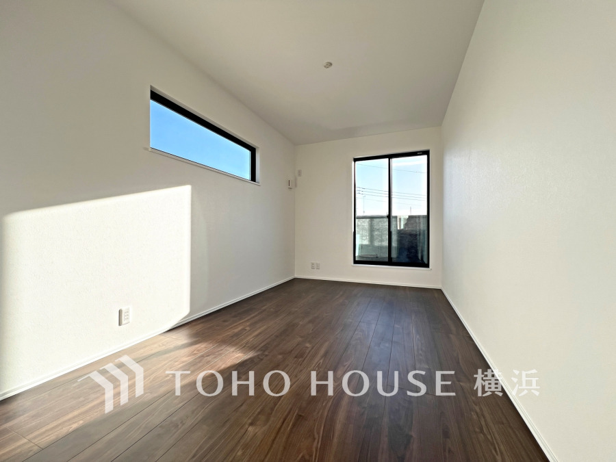 感性を育むプライベートルームはシンプルでスマートな空間。好みの空間で読書をしたり、音楽を聞いたりと一人の時間も充実したものにできます。