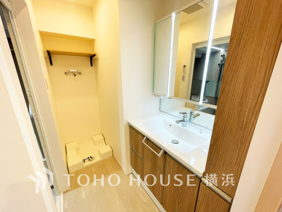 一日の始まりと終わりを心地よく演出してくれる、多彩な機能が備えられたパウダールーム。心地よいリフレッシュ空間です。