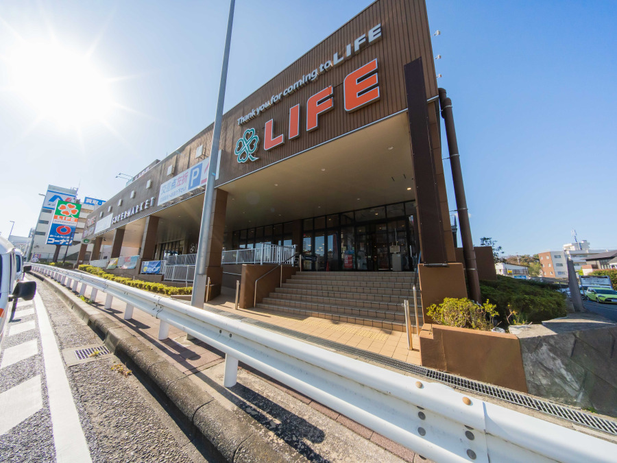 ライフ戸塚汲沢店　約800ｍ