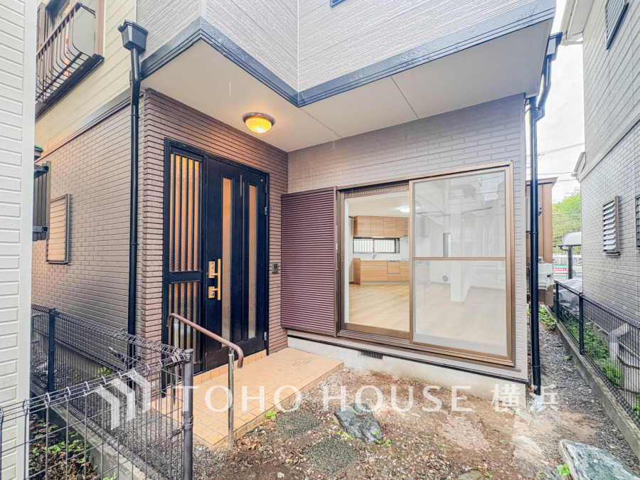 流行に左右されず、将来に渡って価値が継続する「上質」な佇まい。お洒落な雰囲気や自然の潤い、親しみやすさといった個性を、街に新たな価値をもたらし続ける。