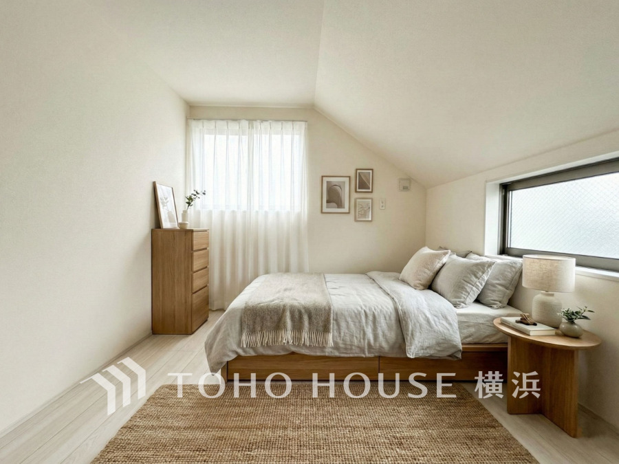 家族一人ひとりの大切なプライベート空間。趣味・感性で個性的に飾って頂けるようシンプルに仕上げてあります。自分時間を充実させながら心豊かなひとときを過ごすための大切な空間。