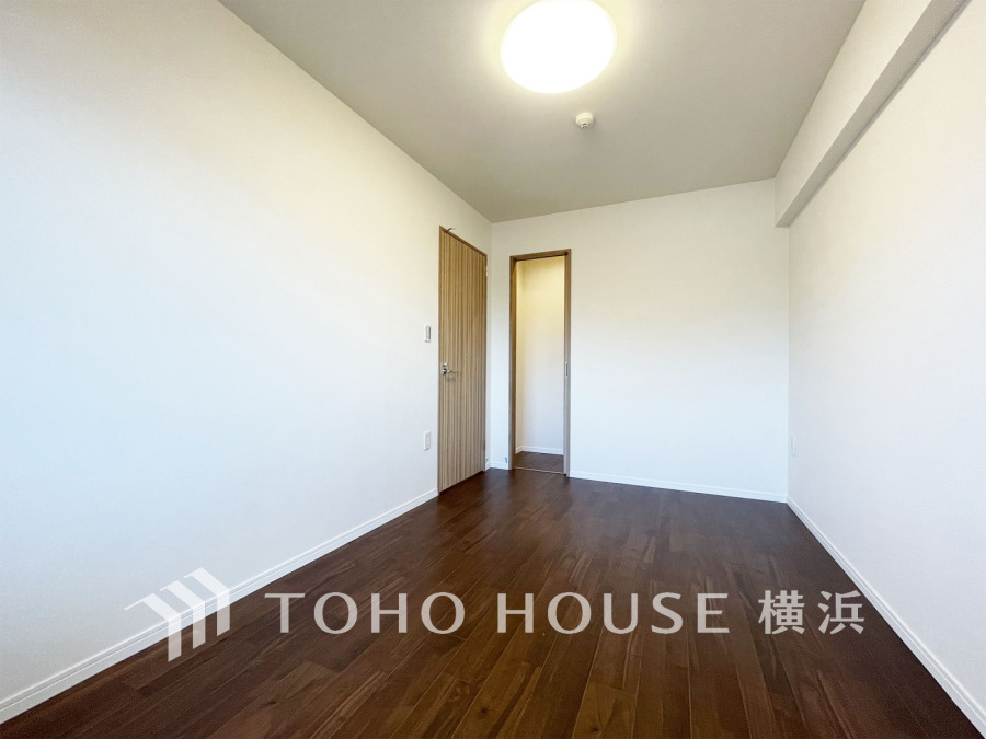 ゆったり7帖の洋室には大容量のWICを完備。