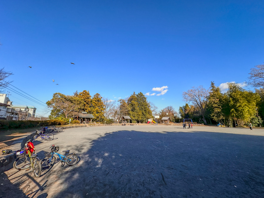 みたけ台公園　約500ｍ