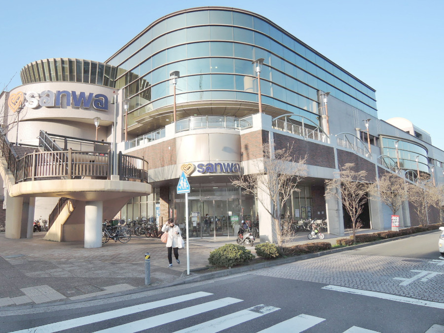 sanwa子供の国店　約1100ｍ
