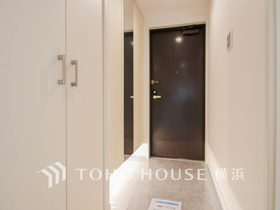 居住者の帰り、訪れる方を優しく迎える・安らぎに満ちた生活空間を予感させる。健やかな暮らしを楽しめそう