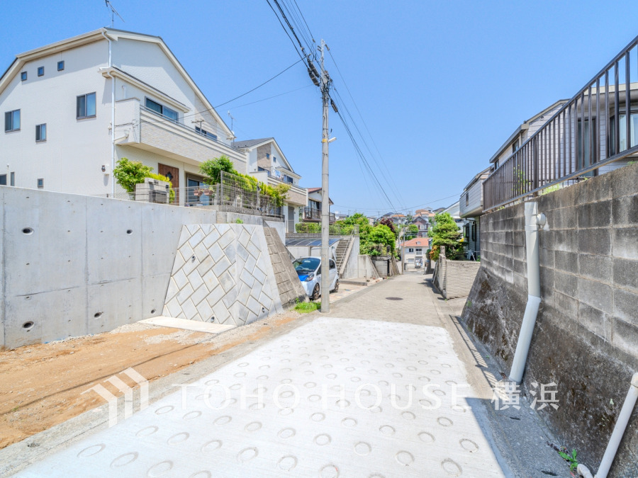閑静な住宅街につき落ち着いた住環境
