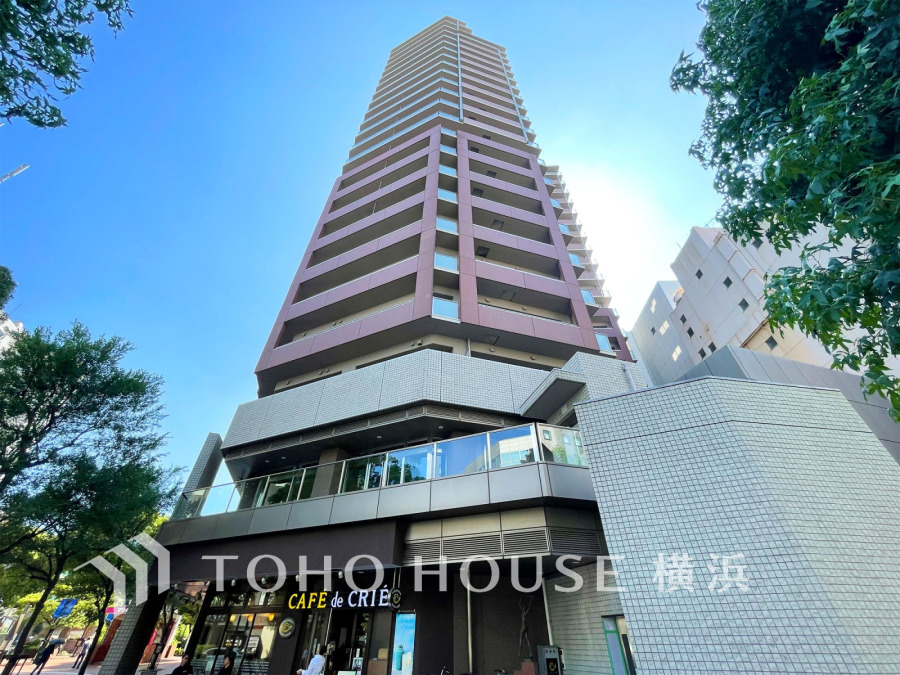 時間のゆとりと空間、爽やかな陽光がもたらす光と風を贅沢なまでに感じる暮らしが始まります。