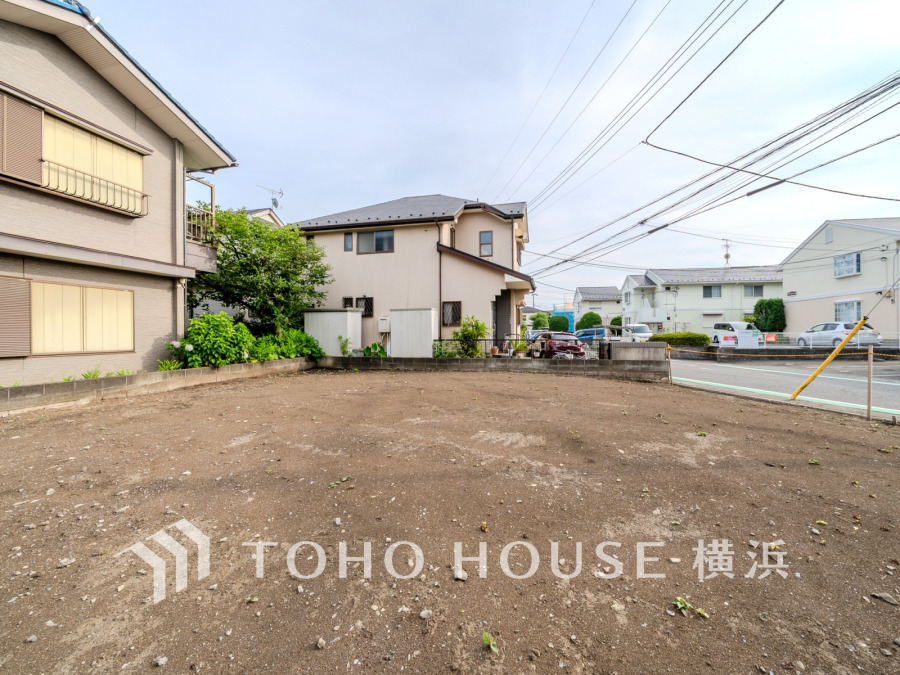 閑静な住宅街につき落ち着いた住環境