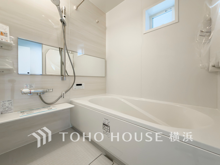 1日の疲れを取り心身を癒すことができる住まいの中のリラクゼーション空間、リラックスできるよう優しいカラーをチョイスしました。時を忘れるほどのんびりできる空間に。