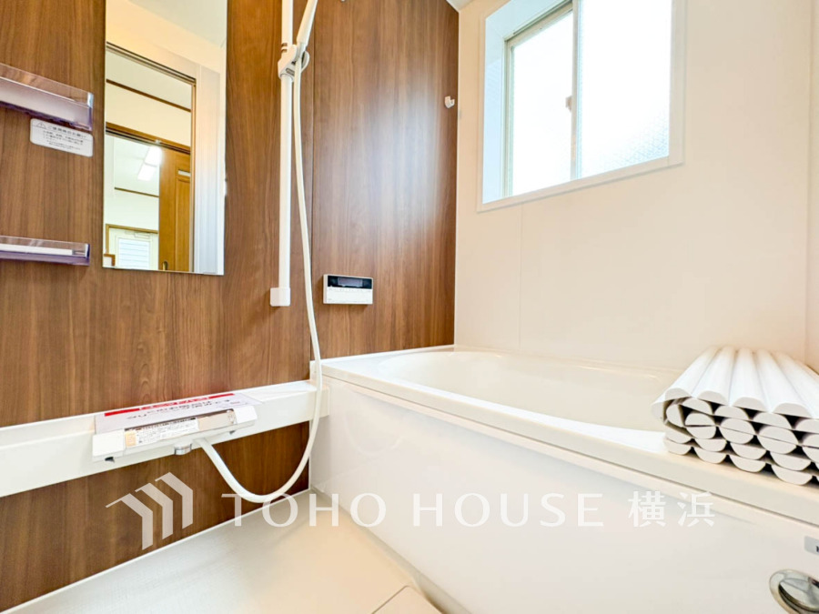 1日の疲れを取り心身を癒すことができる住まいの中のリラクゼーション空間、バスルーム。心からゆったりと寛いでいただけるよう、ゆとりのスペースを確保してます。