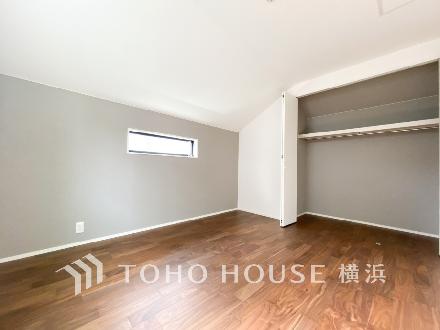穏やかな寛ぎを届ける上質仕様のゆとりあるお部屋。自分時間を充実させながら心豊かにできるプライベート空間。