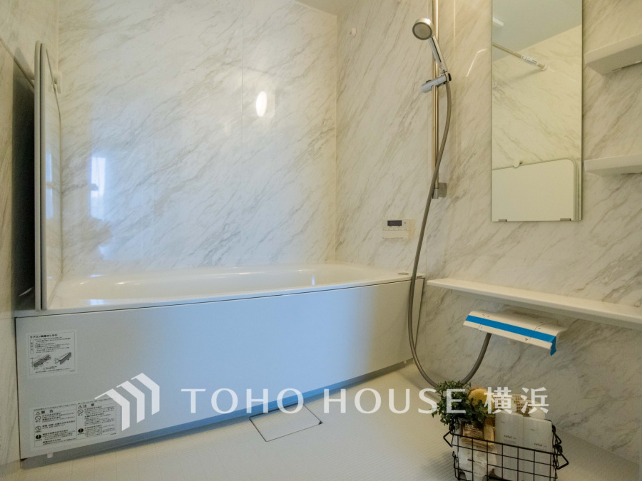 1日の疲れを取り心身を癒すことができる住まいの中のリラクゼーション空間、リラックスできるよう優しいカラーをチョイスしました。時を忘れるほどのんびりできる空間に。