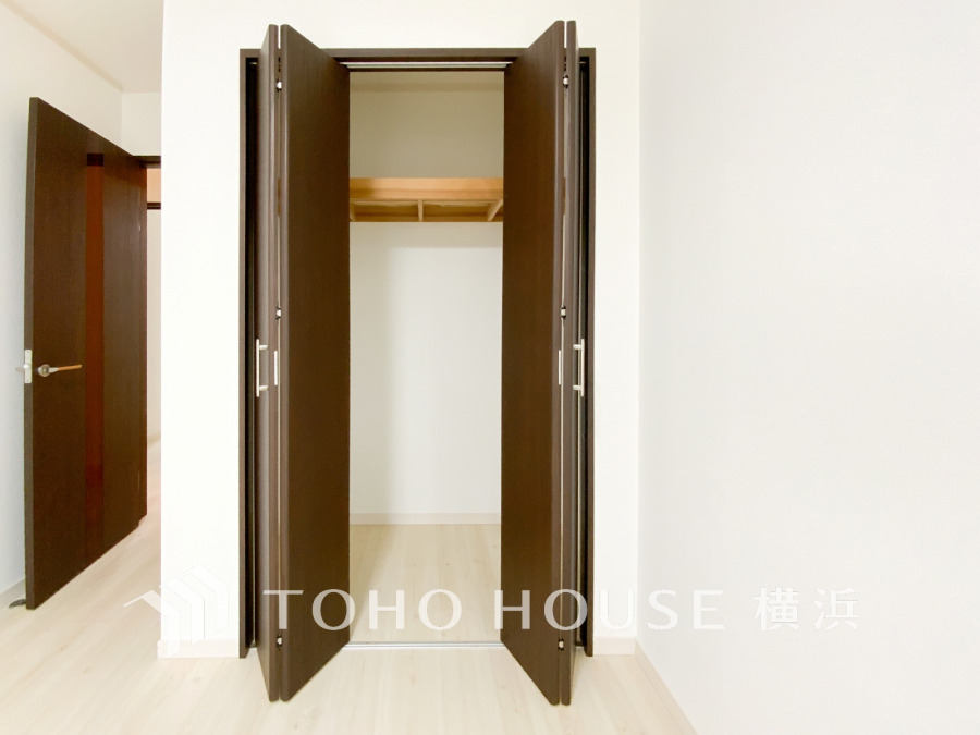 暮らし心地を大きく左右する収納を、適材適所に配置し使い勝手を考慮しました。空間を余すところなく有効利用した収納は生活空間をより上質なものにしてくれるでしょう。