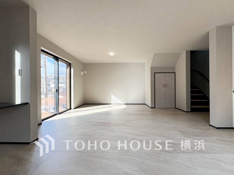 感性を育むプライベートルームはシンプルでスマートな空間。好みの空間で読書をしたり、音楽を聞いたりと一人の時間も充実したものにできます。