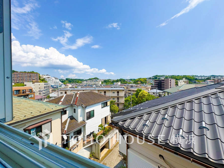 時の流れと共に装いを変える街の景観を独り占め。この街ならではの美しい風景を心ゆくまでお楽しみ下さい。