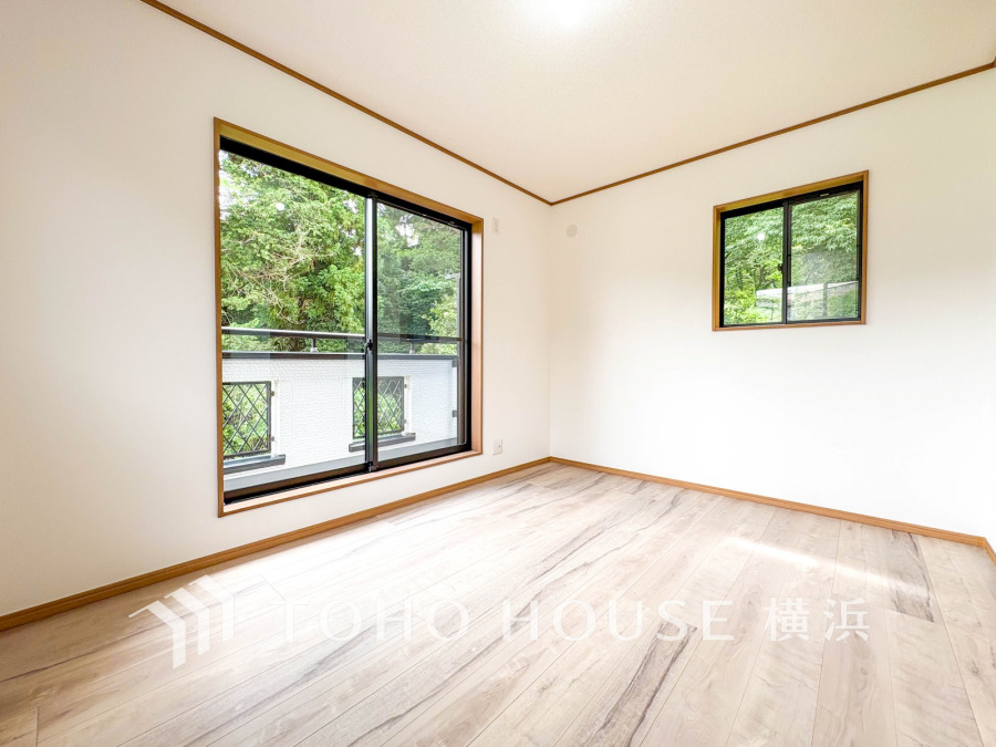穏やかな寛ぎを届ける上質仕様のゆとりあるお部屋。自分時間を充実させながら心豊かにできるプライベート空間。