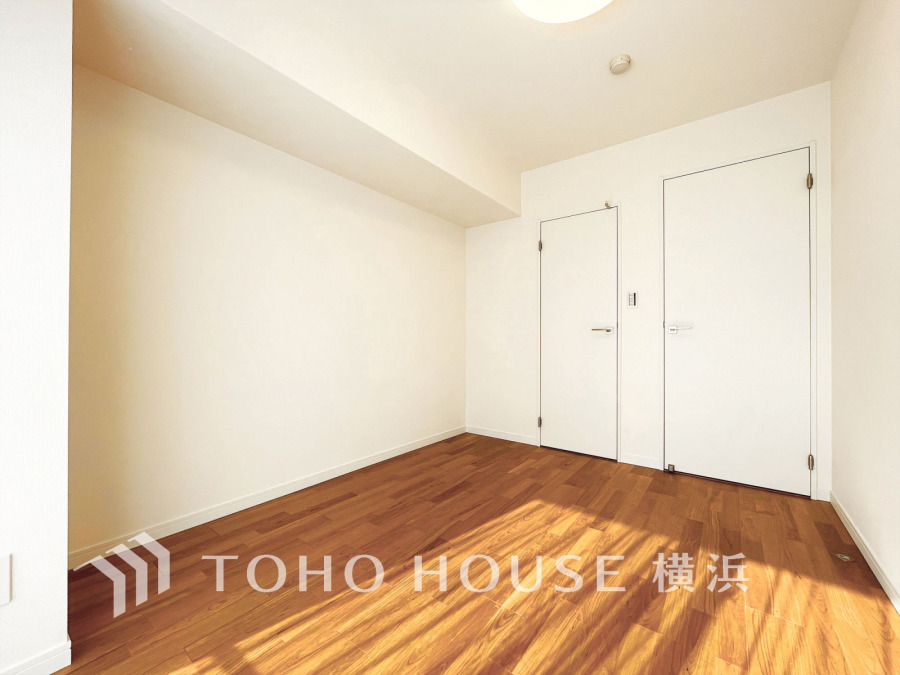 感性を育むプライベートルームはシンプルでスマートな空間。好みの空間で読書をしたり、音楽を聞いたりと一人の時間も充実したものにできます。