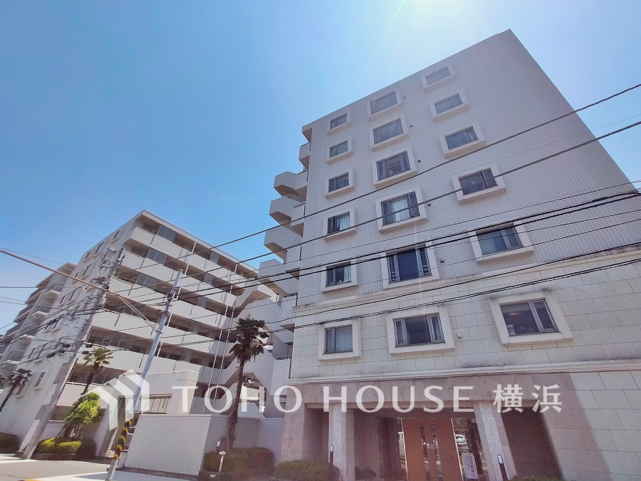 流行に左右されず、将来に渡って価値が継続する「上質」な佇まい。お洒落な雰囲気や自然の潤い、親しみやすさといった個性を、街に新たな価値をもたらし続ける。