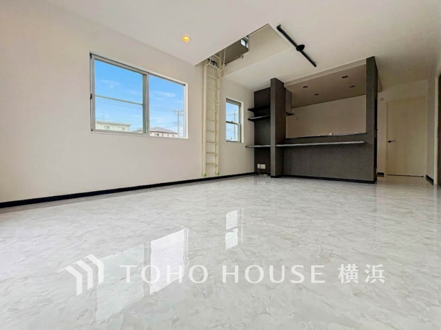 上質な時間を育む暮らしのメインステージ。寛ぎとコミュニケーションを育む居心地のよい場所。