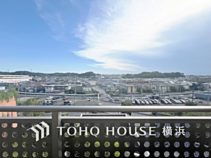 時の流れと共に装いを変える街の景観を独り占め。この街ならではの美しい風景を心ゆくまでお楽しみ下さい。