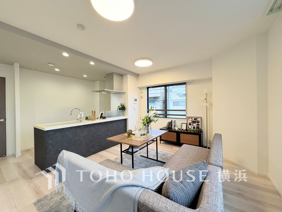 ご家族やお客様との時間など、多くの時を刻む空間。何気なく過ぎる時でさえも上質なひと時となる快適な空間を目指して。