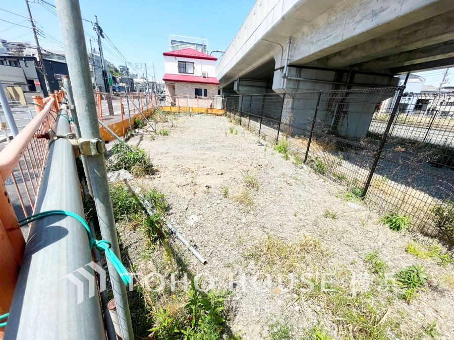 平坦な道のりの駅チカ立地！「星川中央公園」や「保土ヶ谷公園」などの自然豊かな公園も身近で、商業施設や生活施設も充実した魅力の好立地！