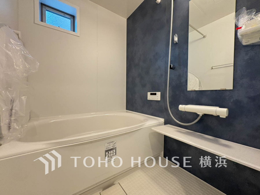 1日の疲れを取り心身を癒すことができる住まいの中のリラクゼーション空間、バスルーム。心からゆったりと寛いでいただけるよう、ゆとりのスペースを確保してます。