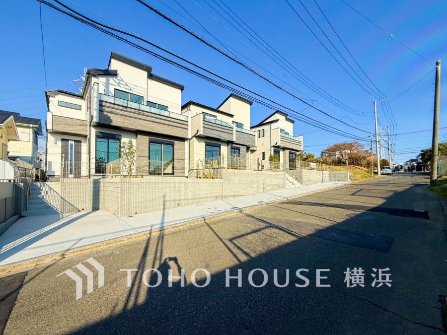 時間のゆとりと空間、爽やかな陽光がもたらす光と風を贅沢なまでに感じる暮らしが始まります。