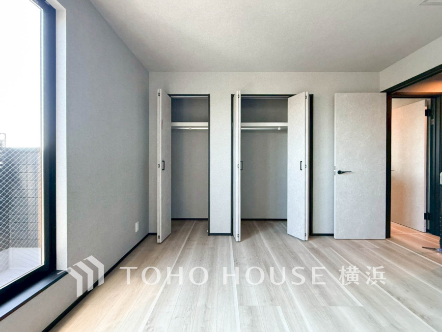 穏やかな寛ぎを届ける上質仕様のゆとりあるお部屋。自分時間を充実させながら心豊かにできるプライベート空間。