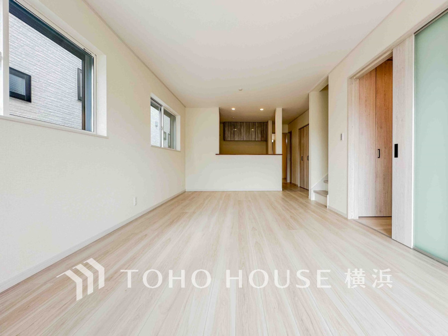 一日の中で多くの時間を過ごすことになる住まいだからこそ、いつも穏やかな空間であるように心掛けています。構成する建材などへの配慮が、住まう方の健康を守ります。