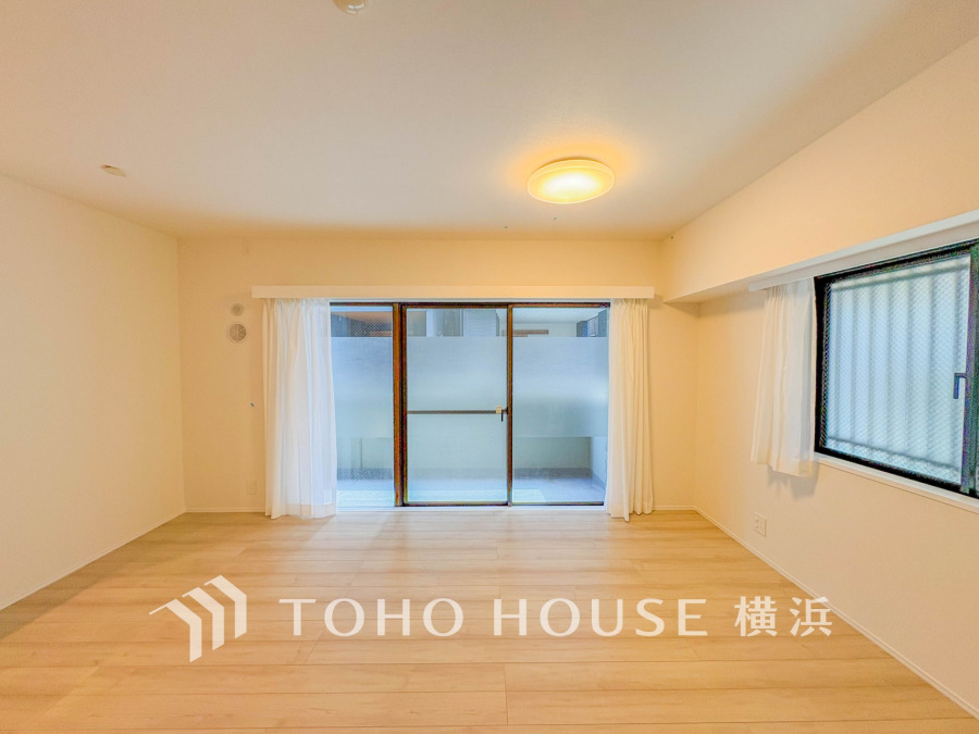 一日の中で多くの時間を過ごすことになる住まいだからこそ、いつも穏やかな空間であるように心掛けています。構成する建材などへの配慮が、住まう方の健康を守ります。