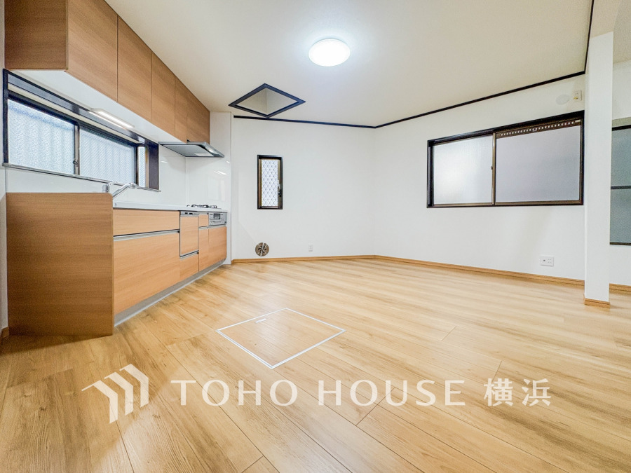 ご家族やお友達との時間など、多くの時を刻む空間。何気なく過ぎる時でさえも上質なひと時となる快適な空間を目指して。