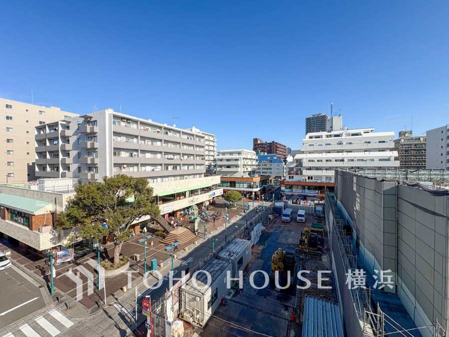 商業施設や公共交通機関も近く、利便性に優れた快適な住環境です。