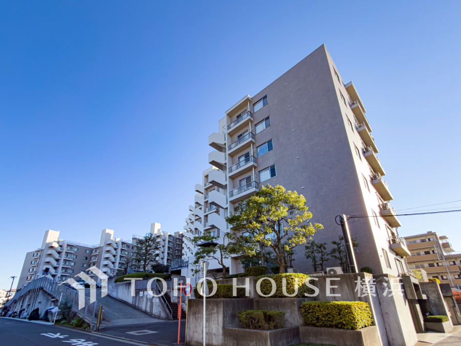 時間のゆとりと空間、爽やかな陽光がもたらす光と風を贅沢なまでに感じる暮らしが始まります。
