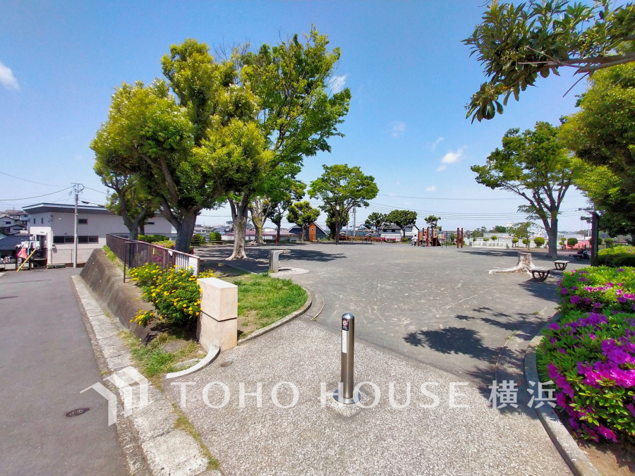 上永谷中里公園…約290ｍ