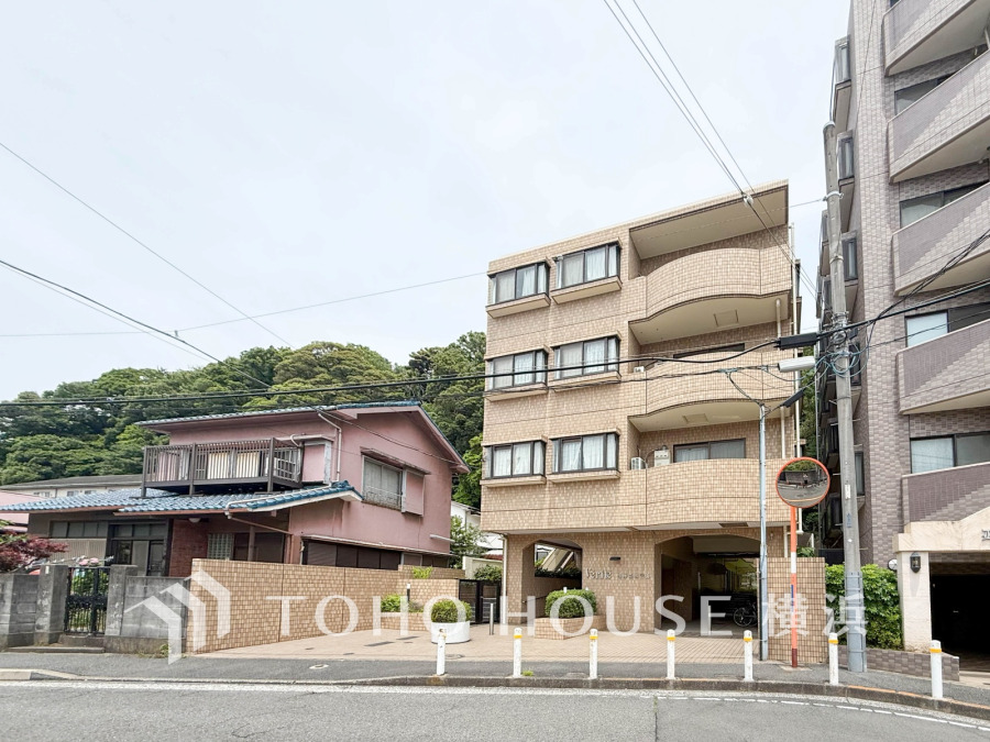 時間のゆとりと空間、爽やかな陽光がもたらす光と風を贅沢なまでに感じる暮らしが始まります。
