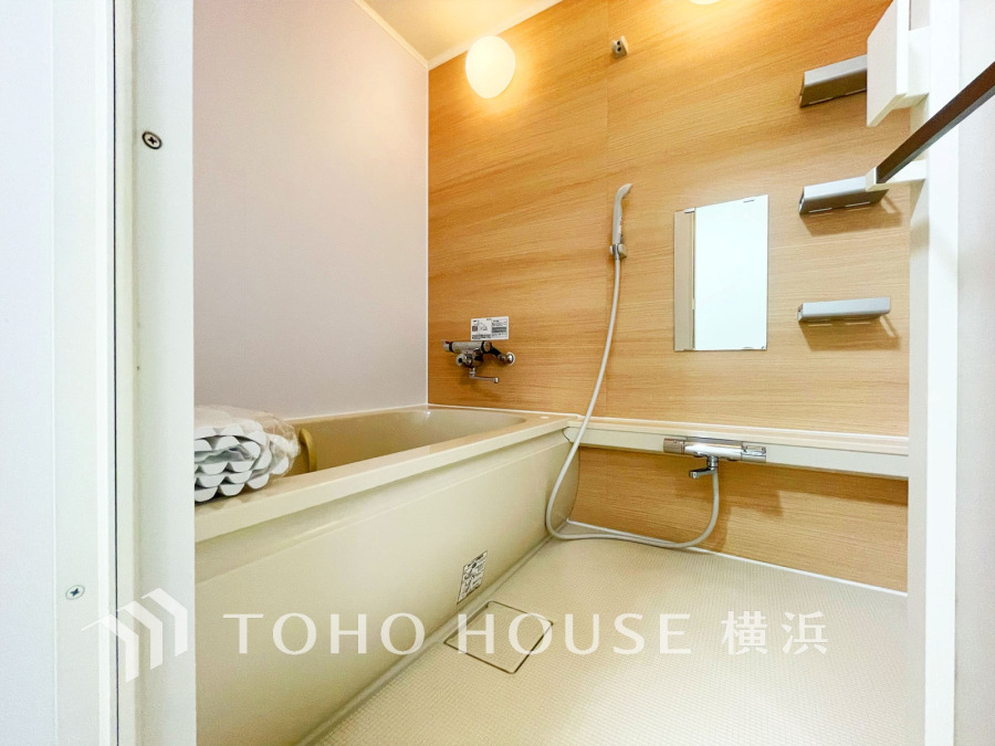 1日の疲れを取り心身を癒すことができる住まいの中のリラクゼーション空間、リラックスできるよう優しいカラーをチョイスしました。時を忘れるほどのんびりできる空間に。