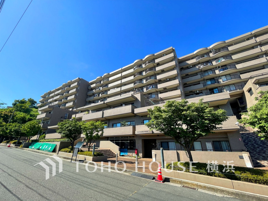 流行に左右されず、将来に渡って価値が継続する「上質」な佇まい。お洒落な雰囲気や自然の潤い、親しみやすさといった個性を、街に新たな価値をもたらし続ける。