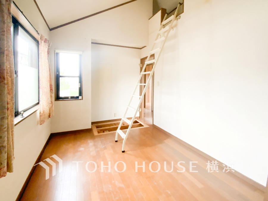 穏やかな寛ぎを届ける上質仕様のゆとりあるお部屋。自分時間を充実させながら心豊かにできるプライベート空間。
