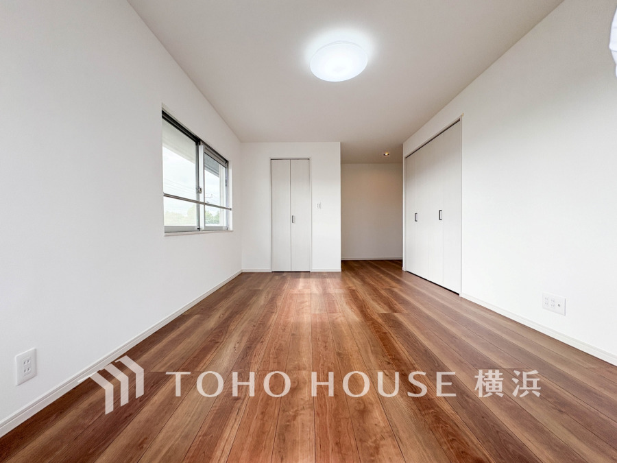 ゆとりと収納を確保した洋室。自分時間を充実させながら心豊かなひとときを過ごすための大切な空間です。
