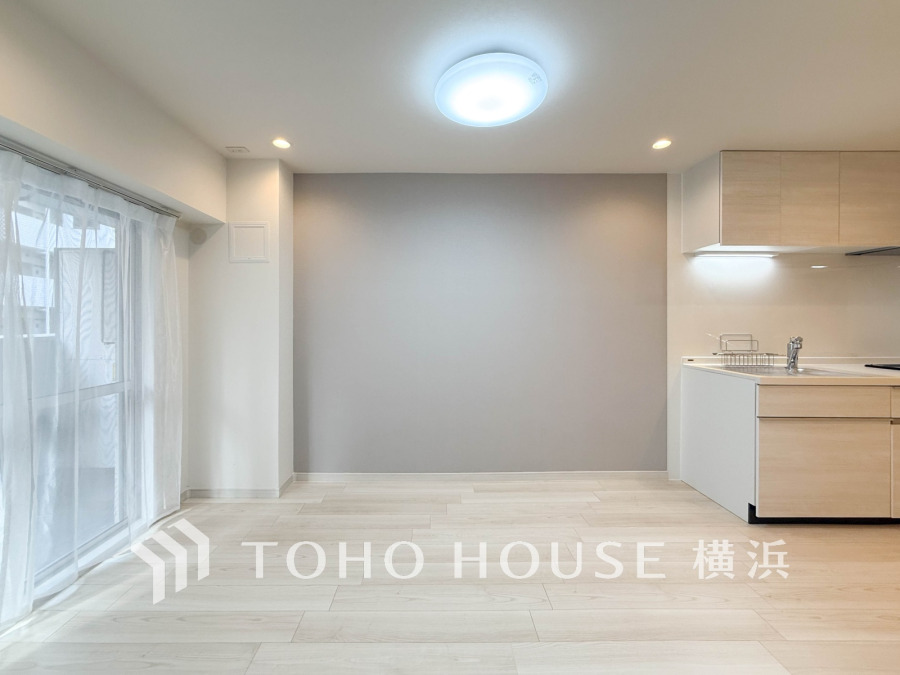 一日の中で多くの時間を過ごすことになる住まいだからこそ、いつも穏やかな空間であるように心掛けています。構成する建材などへの配慮が、住まう方の健康を守ります。