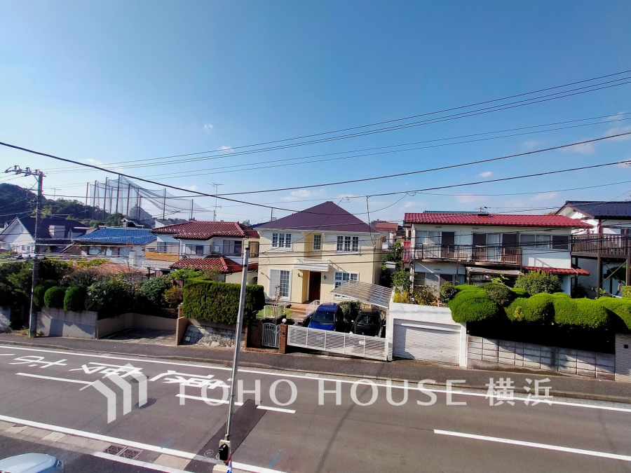 閑静な住宅街につき落ち着いた住環境です
